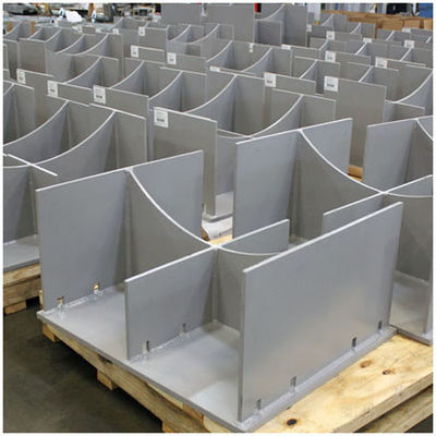 Laserschneidegeräte für die statische Beschichtung von Aluminiumprofil Extrusionsteilen