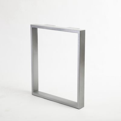 Hoteldesign Edelstahl Tischstütze mit Aluminium Dreiecksklammerstruktur
