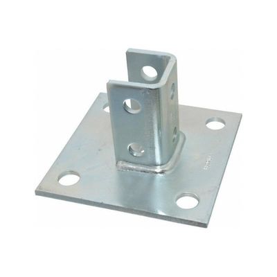 Einzelteile für Schweißarbeiten aus Aluminium in verschiedenen Größen und Farben