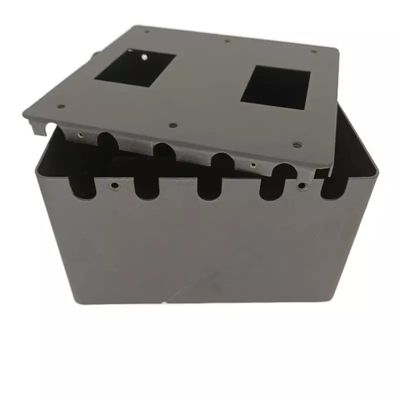 Schneidvorgang Edelstahlblech Metallgehäuse Box mit Nickelplattierung