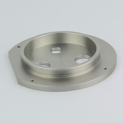 Produktion von hochwertigen Metallteilen für Autobeschichtung
