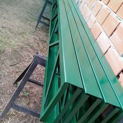 angepasste Raumrahmen Stahlmaterial Balken Stahlstruktur im Stil des industriellen Designs