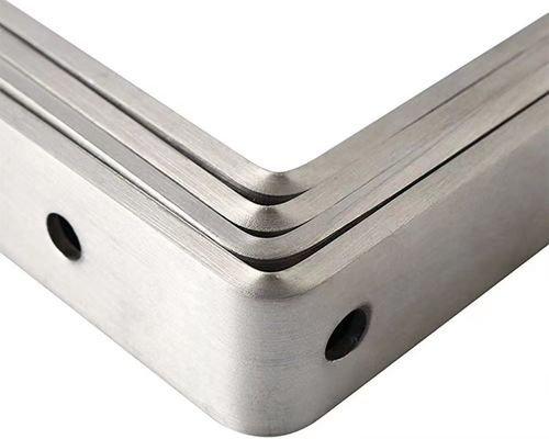 Anpassungspolierte Metall-Aluminium-Wandstütze mit Bohrverfahren
