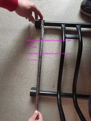 Platzsparende Fahrradflächenhalter schwarzer Fahrradträger für Garage Zertifikat ISO9001 2015