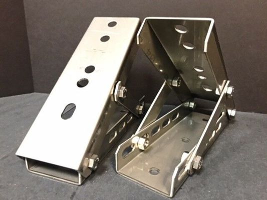 Nachfrage der Kunden Metall-Scheibendachständer Käfig-Rohr-Bergungsklammern für OEM-Präzision