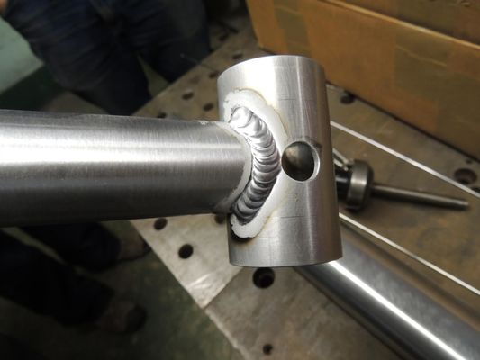 Anpassung von Metall-Stahlrohr-Metallrahmen mit Stanzverfahren und fortschrittlicher Technologie