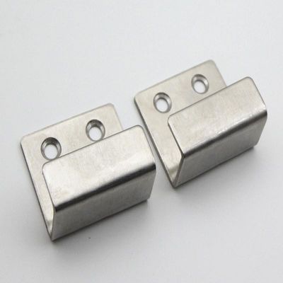 0.4--3mm Dicke Aluminium Stempelhardware Stahl Metall U Halterung Wandhalterung