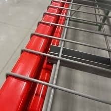 Kaltgewalzte Stahl Custom OEM Pro Golf Regal Stahl Wire Mesh Decking für Palettenregale