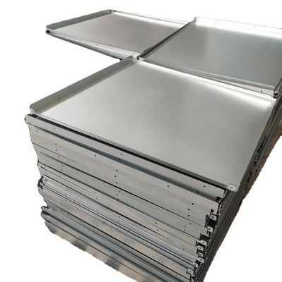 Spezielle Metallplattenhülle für Maschinen, die kleine Fertigungsaufträge annehmen