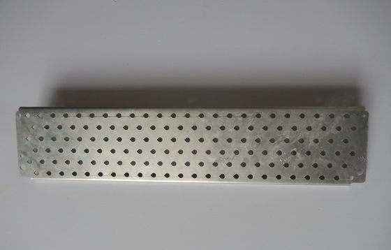 Schweißprozess Stempel Aluminiumblech mit Löchern Akzeptabel Kleine Bestellung in Nanfeng