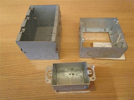 Anpassungs-Metallblechbox mit Formverfahren und sonstiger Struktur