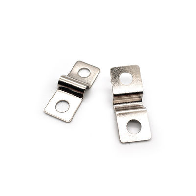 Anpassung von kleinen Teilen aus Edelstahl oder Aluminium auf Basis von 3D-Zeichnungen