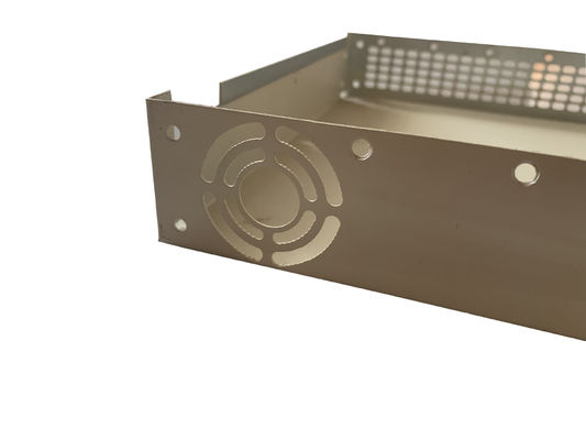 Metallchassis und -schalen, Blechmetallzubehör mit anderen Strukturen und Polierverfahren