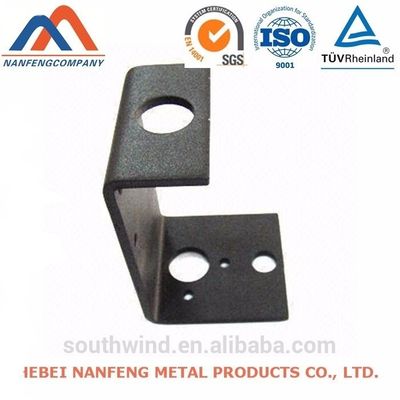 Blechmetallteile mit individuellem Design und Stempelfertigung zu erschwinglichen Preisen
