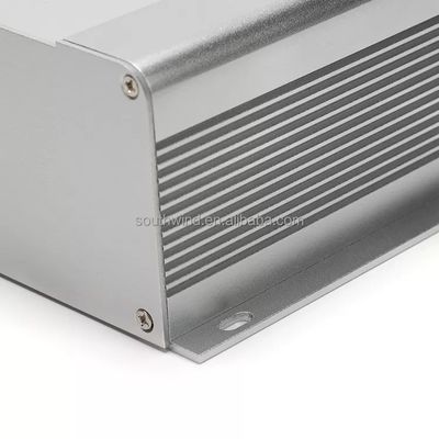 Spezielle Edelstahl-Metallbox oder -container für eine hohe Leistung